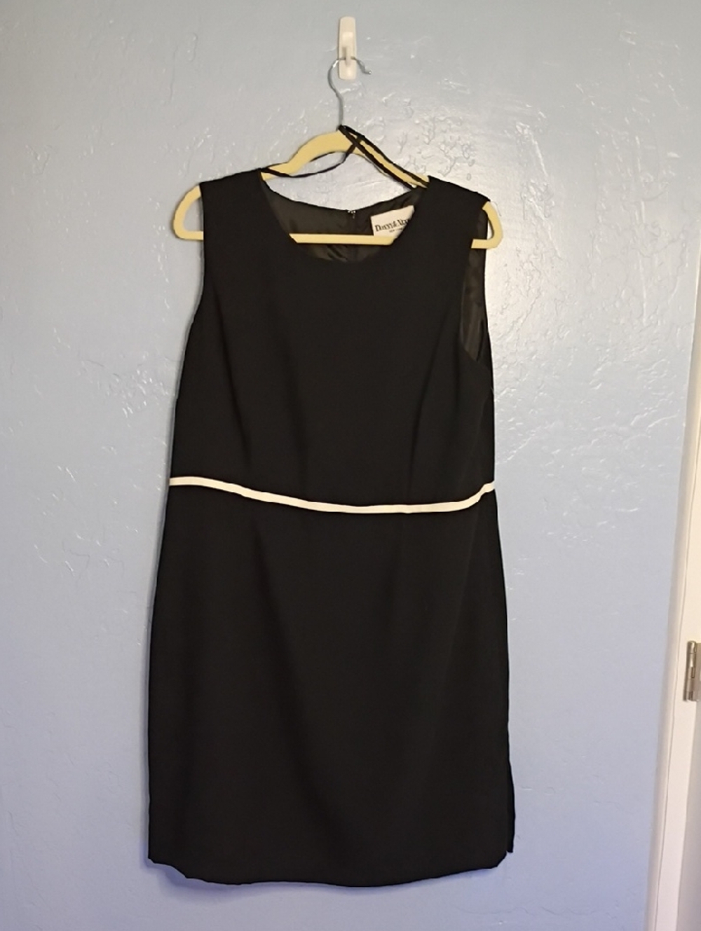 Danny & Nicole Black Midi Shift Dress with Cream Waist Trim